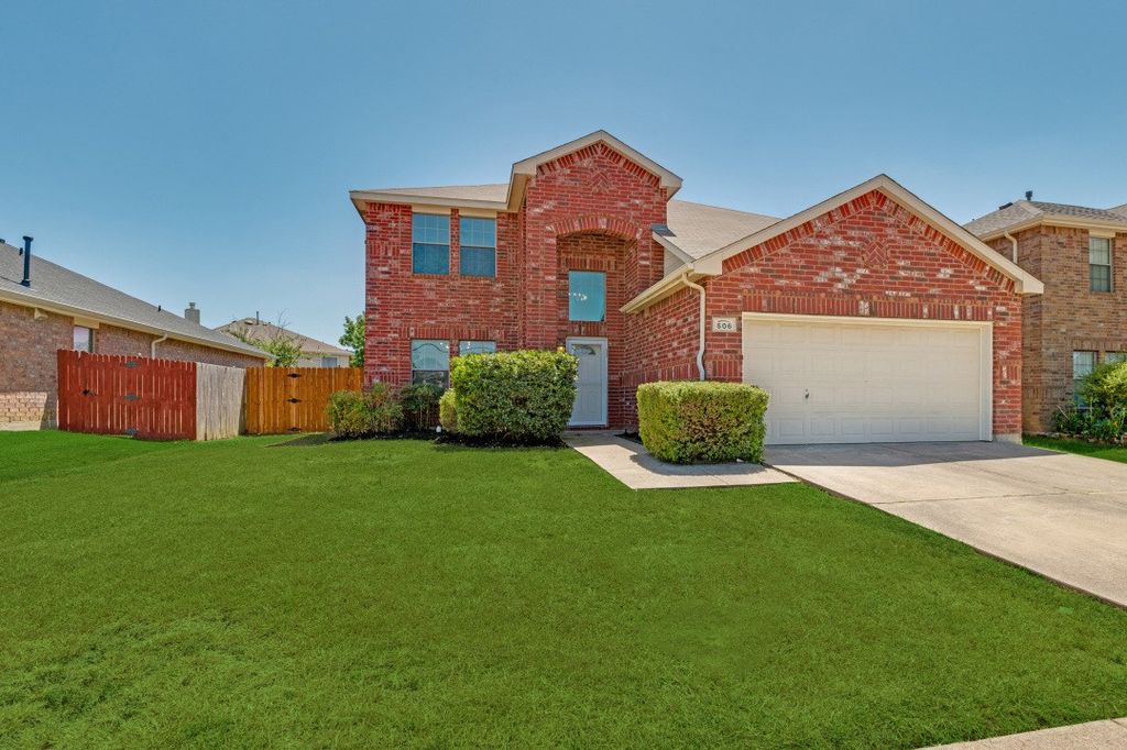 506 Fossil Hill Drive, Arlington, TX 76002