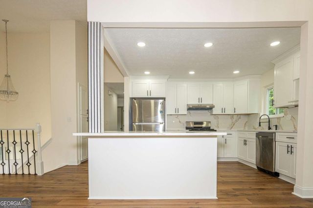 10175 Old Woodland Entry NE, Johns Creek, GA 30022