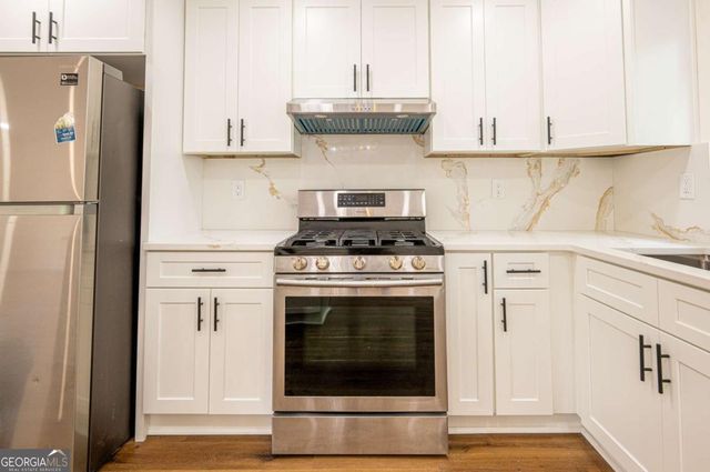 10175 Old Woodland Entry NE, Johns Creek, GA 30022
