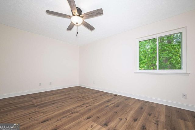 10175 Old Woodland Entry NE, Johns Creek, GA 30022