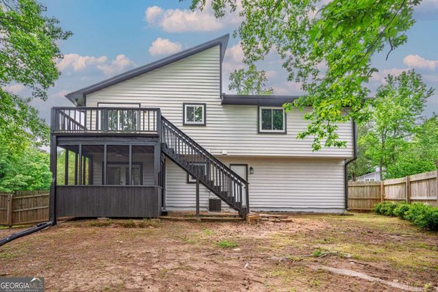 10175 Old Woodland Entry NE, Johns Creek, GA 30022