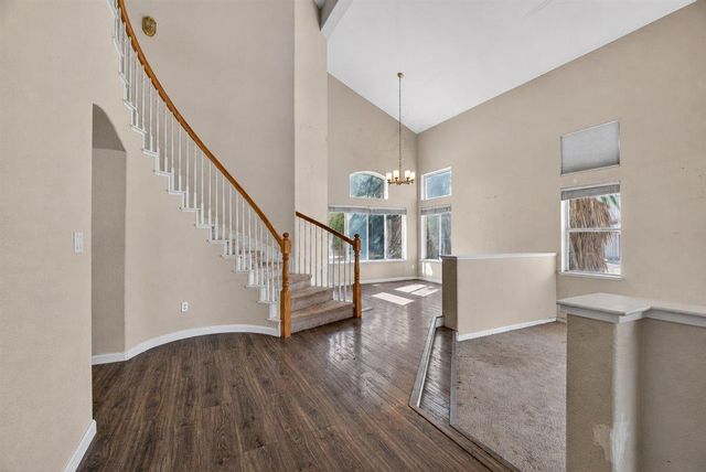 3105 Sceptre Dr, Rocklin, CA 95765