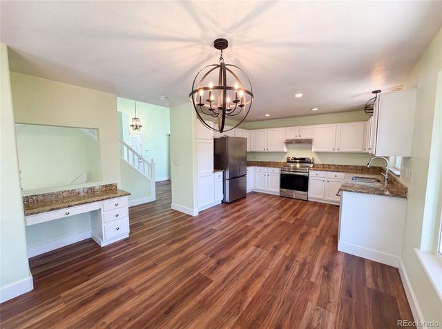 9624 Crosspointe Drive, Littleton, CO 80130