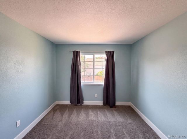 9624 Crosspointe Drive, Littleton, CO 80130