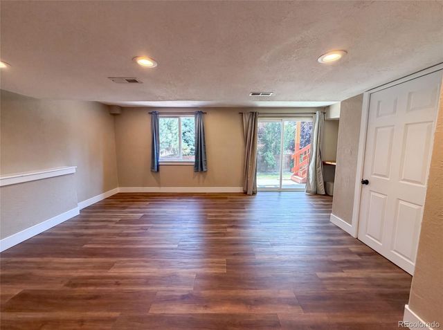 9624 Crosspointe Drive, Littleton, CO 80130