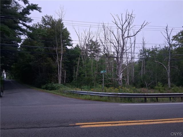 2165 Rabbit Lane, Lysander, NY 13135