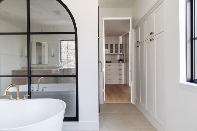 6803 Southridge Drive, Dallas, TX 75214