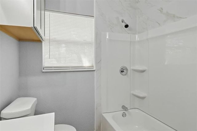 741 Lansdown Dr, Corpus Christi, TX 78412