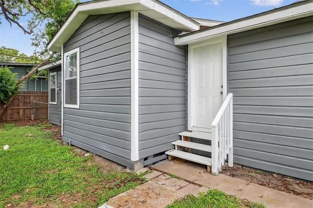 741 Lansdown Dr, Corpus Christi, TX 78412