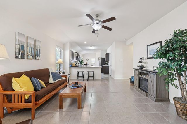 524 Shimek ST 15A, Jarrell, TX 76537