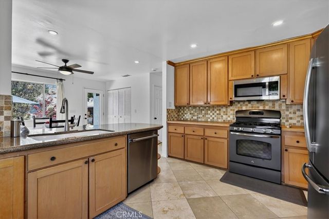 3480 Gardenia, Long Beach, CA 90807