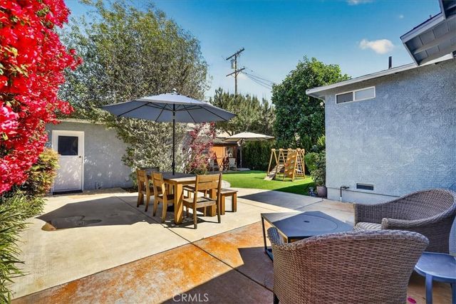 3480 Gardenia, Long Beach, CA 90807