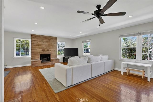 3480 Gardenia, Long Beach, CA 90807