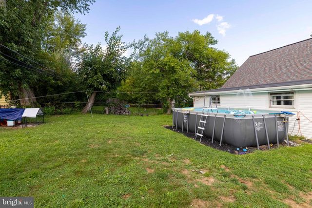 589 DOLORO DR, Morrisville, PA 19067