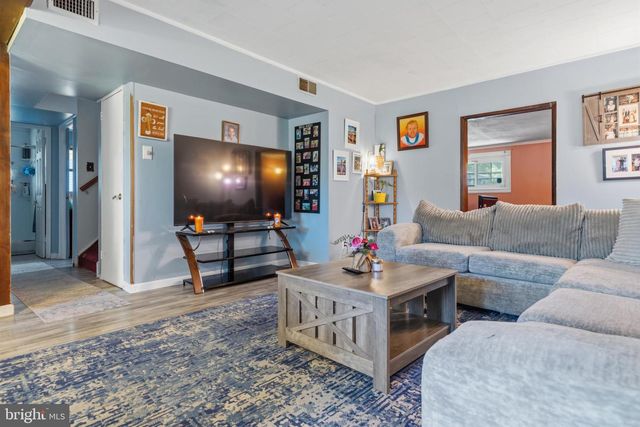 589 DOLORO DR, Morrisville, PA 19067
