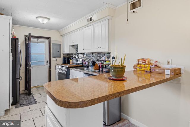 589 DOLORO DR, Morrisville, PA 19067
