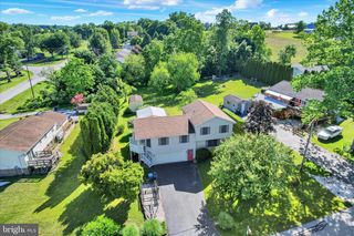 4 GRANT CV, East Berlin, PA 17316