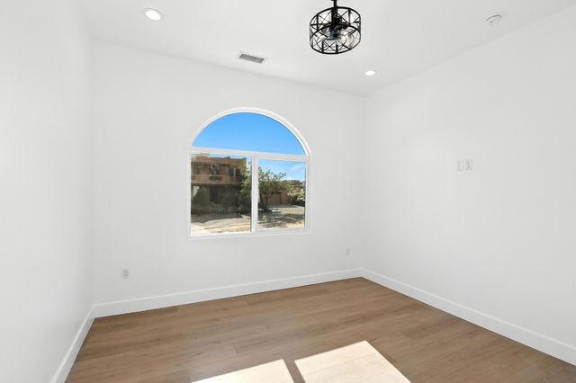 2012 Contreras Road NE, Rio Rancho, NM 87144