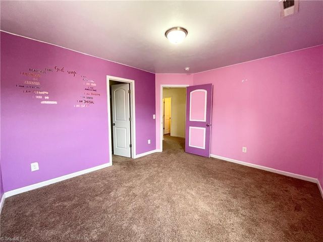 4133 Eastland Avenue, Greensboro, NC 27405