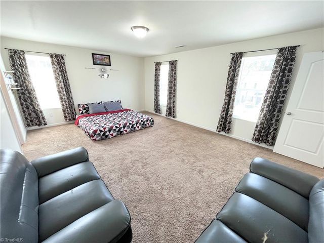 4133 Eastland Avenue, Greensboro, NC 27405