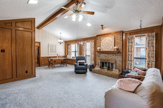 2022 Gallante Drive, Carrollton, TX 75007