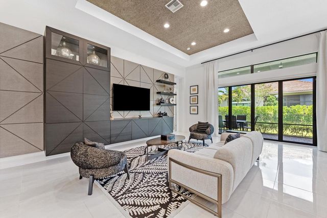 11813 Fortress Run, Parkland, FL 33076