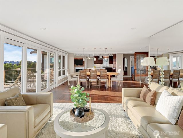 18631 2nd Avenue SW, Normandy Park, WA 98166