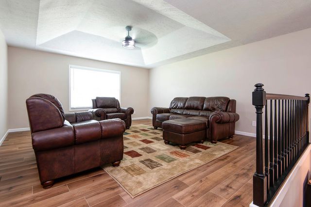 310 N 37th Street, Nixa, MO 65714