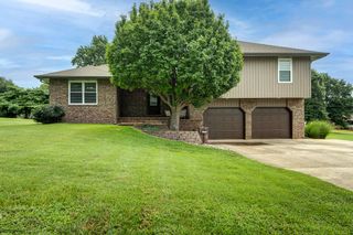 310 N 37th Street, Nixa, MO 65714