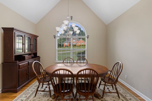 9120 Greystone Valley Dr, Ooltewah, TN 37363
