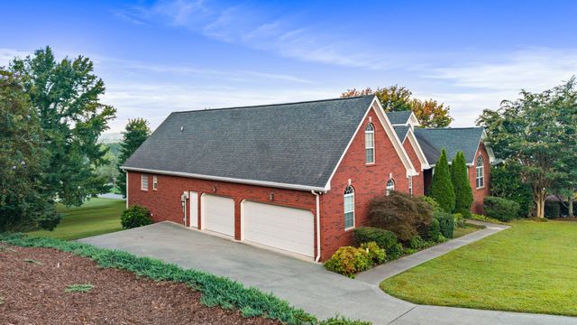 9120 Greystone Valley Dr, Ooltewah, TN 37363