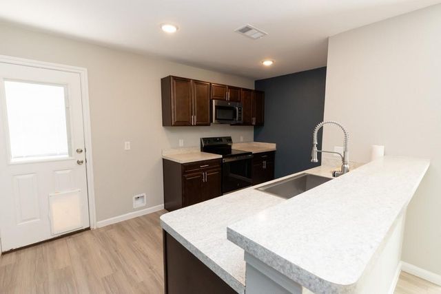 1240 22nd Street, Hempstead, TX 77445