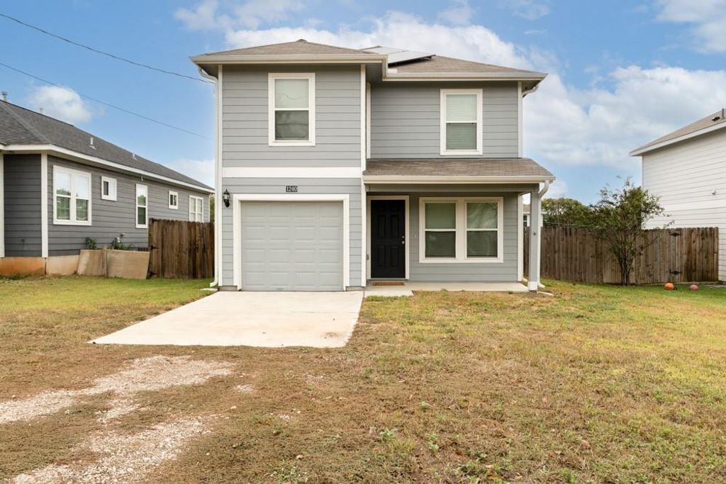 1240 22nd Street, Hempstead, TX 77445