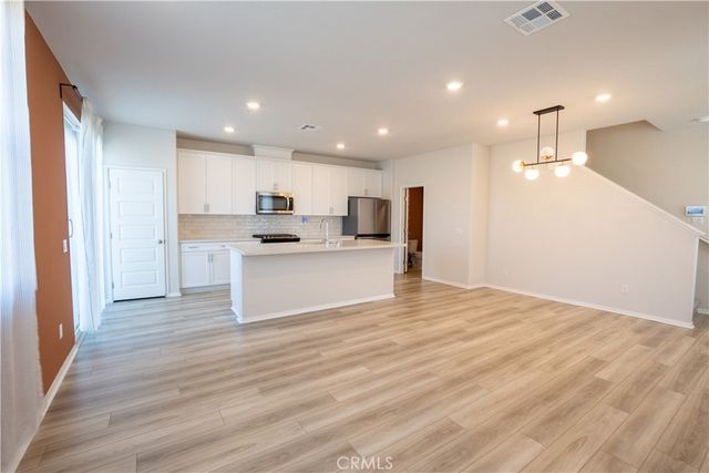 28228 Heirloom, Temecula, CA 92591