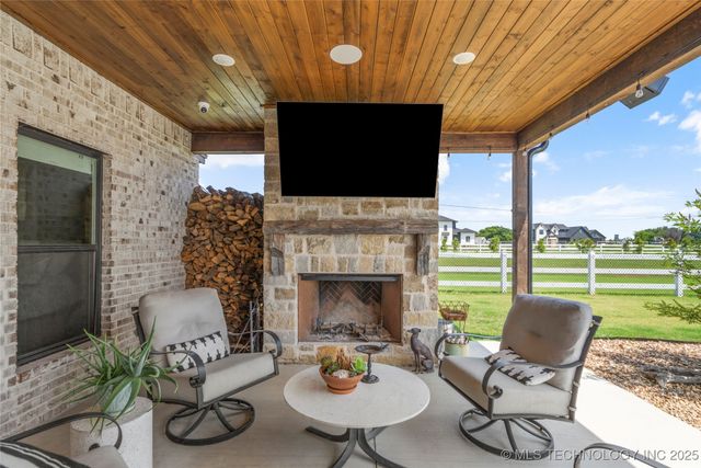 6440 E 171st Street, Bixby, OK 74008