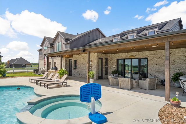 6440 E 171st Street, Bixby, OK 74008