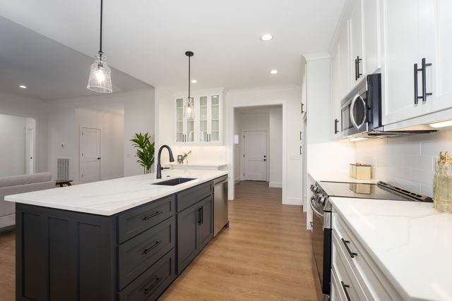 216 Goose Creek Circle, Soddy Daisy, TN 37379