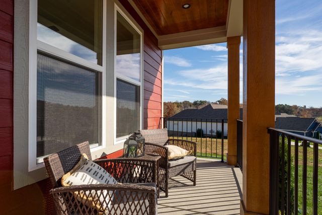 216 Goose Creek Circle, Soddy Daisy, TN 37379