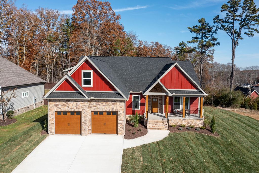 216 Goose Creek Circle, Soddy Daisy, TN 37379