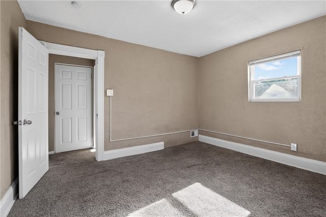 2509 Grandview Ave, Duquesne, PA 15132