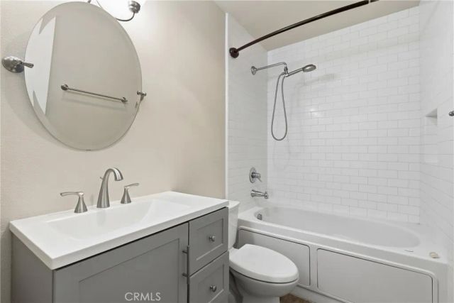 7802 Via Tortona, Los Angeles, CA 91504