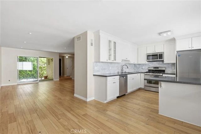 7802 Via Tortona, Los Angeles, CA 91504