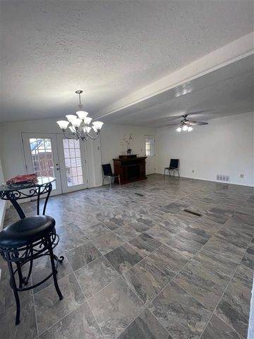 1701 NW Keystone Dr, Lawton, OK 73505