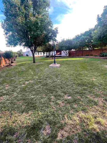 1701 NW Keystone Dr, Lawton, OK 73505