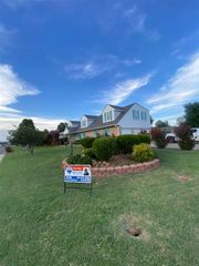1701 NW Keystone Dr, Lawton, OK 73505