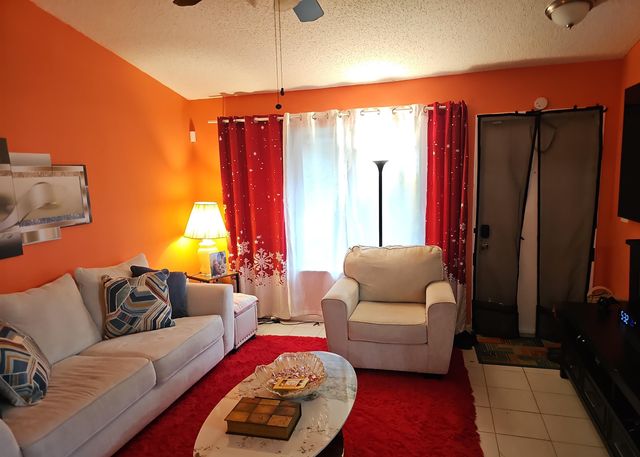5324 Bosque Lane 91, West Palm Beach, FL 33415