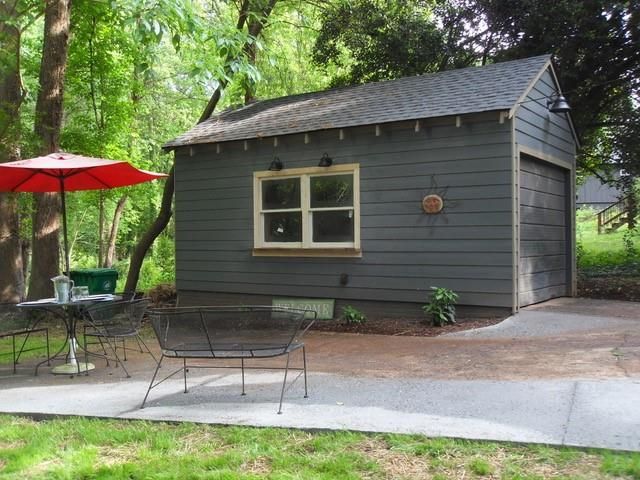 1186 Thomas Road, Decatur, GA 30030