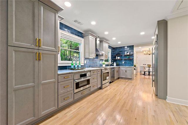1186 Thomas Road, Decatur, GA 30030