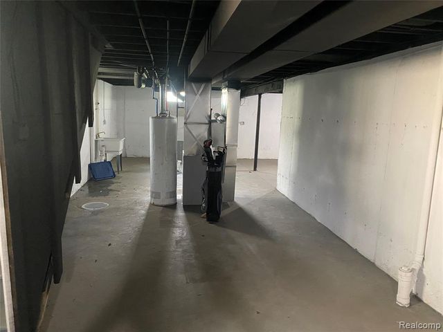 4808 Dickerson Street, Detroit, MI 48215