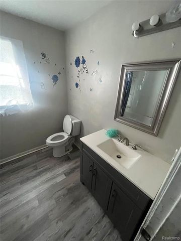 4808 Dickerson Street, Detroit, MI 48215